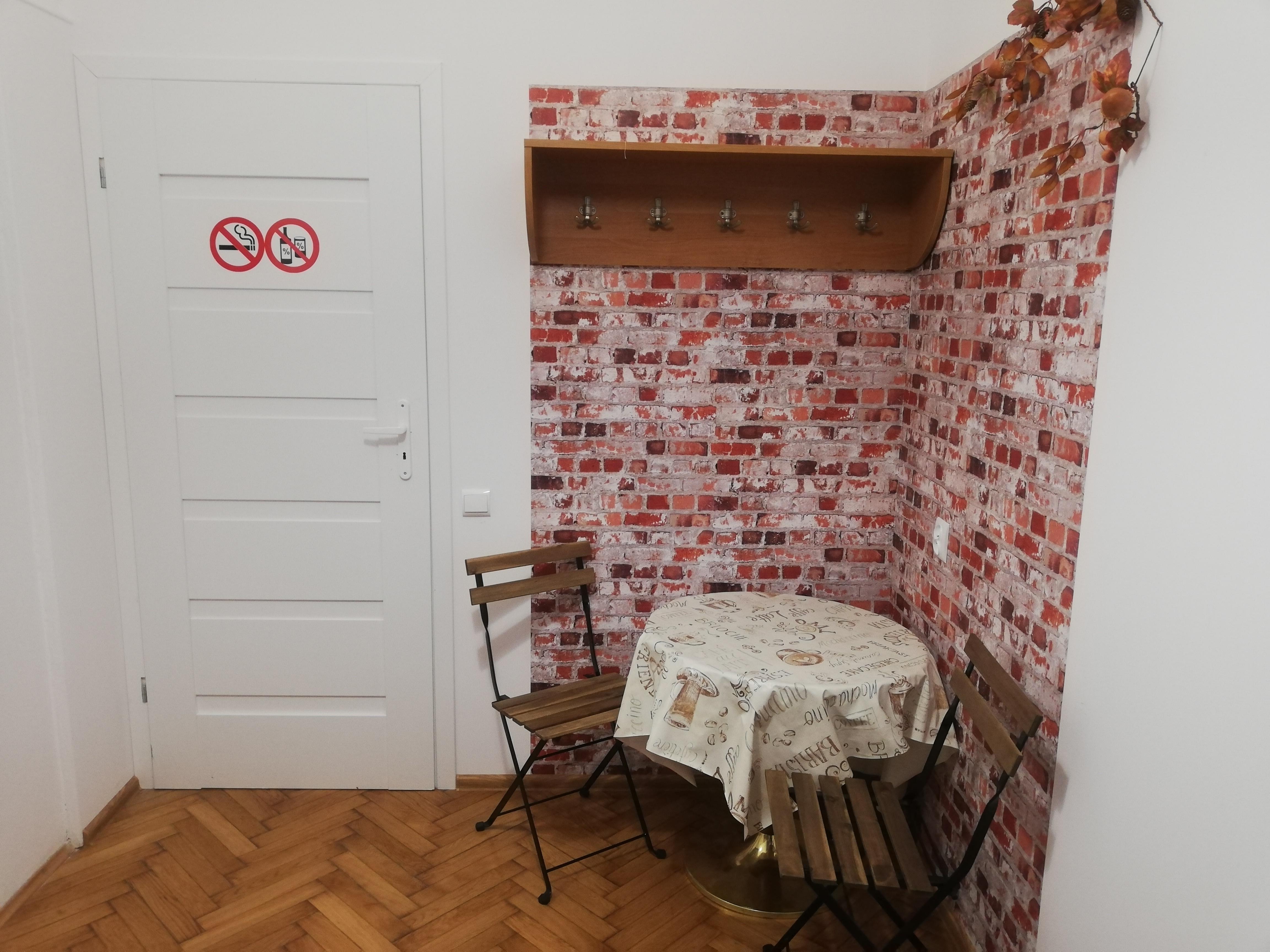 Lorf Hostel&Apartments Krakau Buitenkant foto