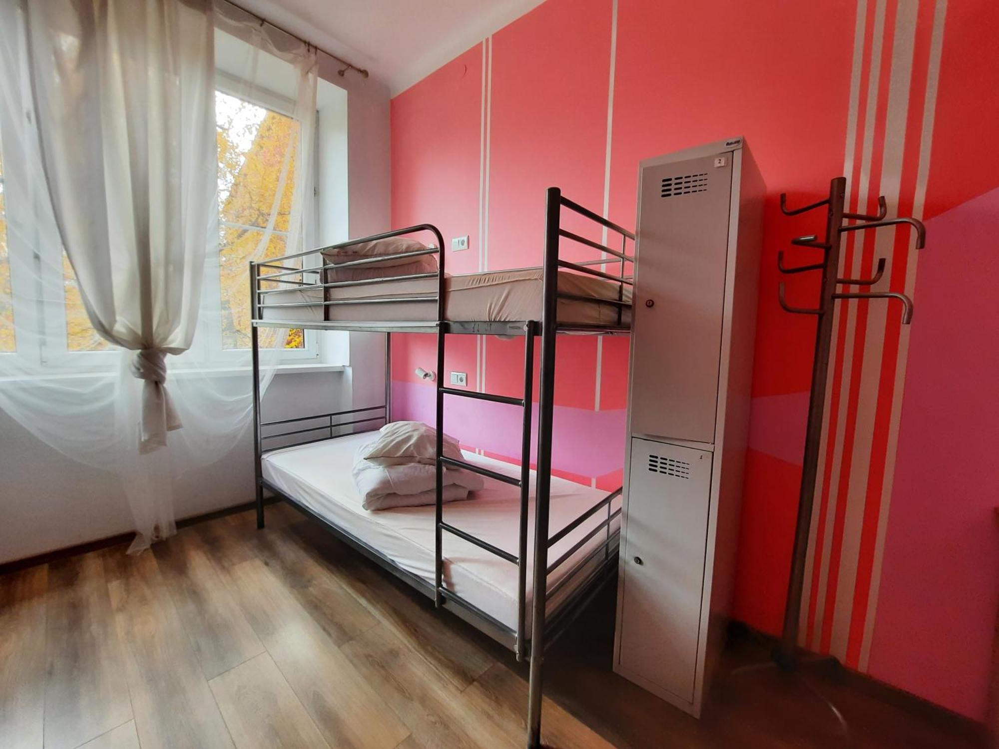 Lorf Hostel&Apartments Krakau Buitenkant foto