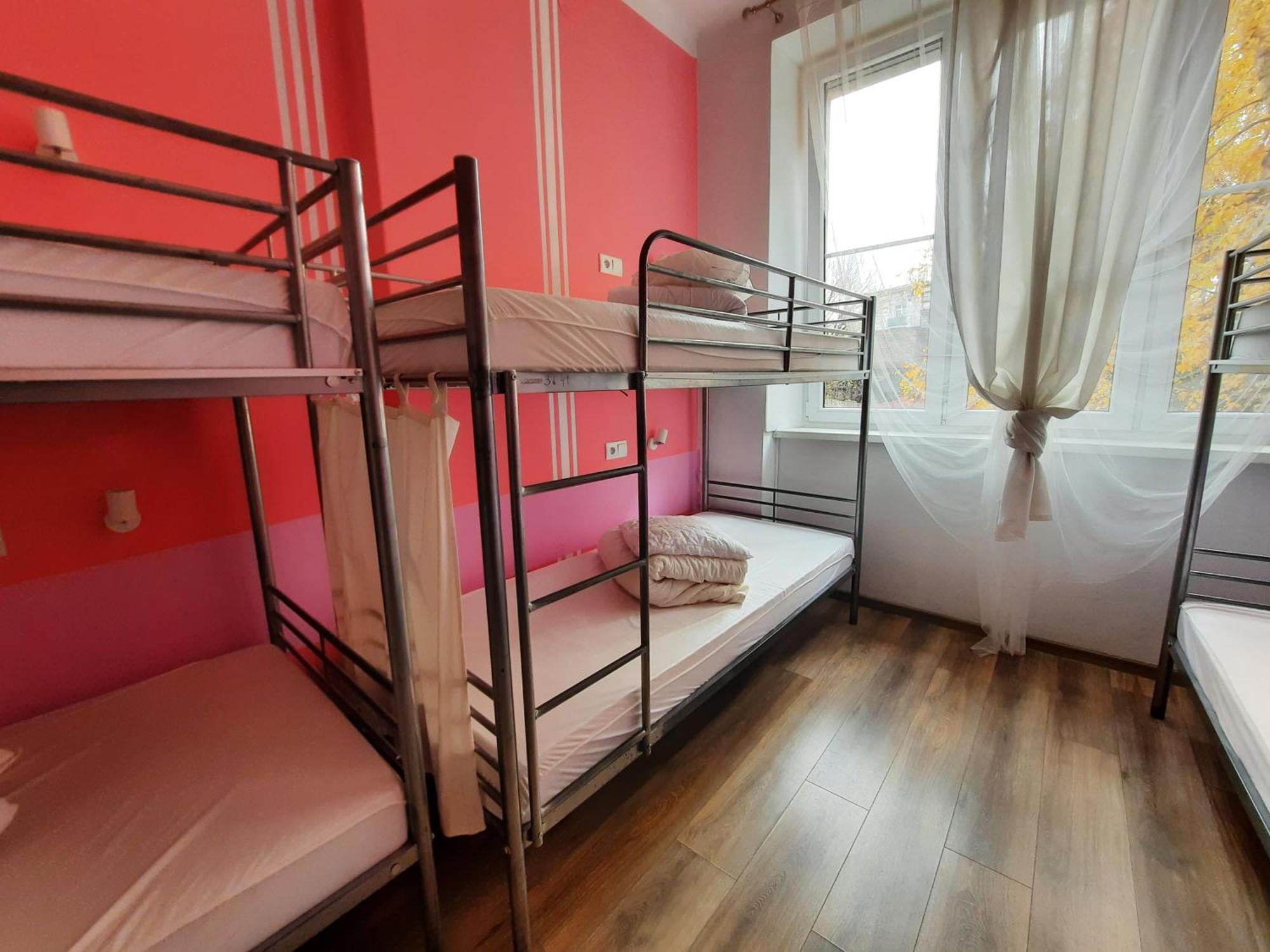 Lorf Hostel&Apartments Krakau Buitenkant foto
